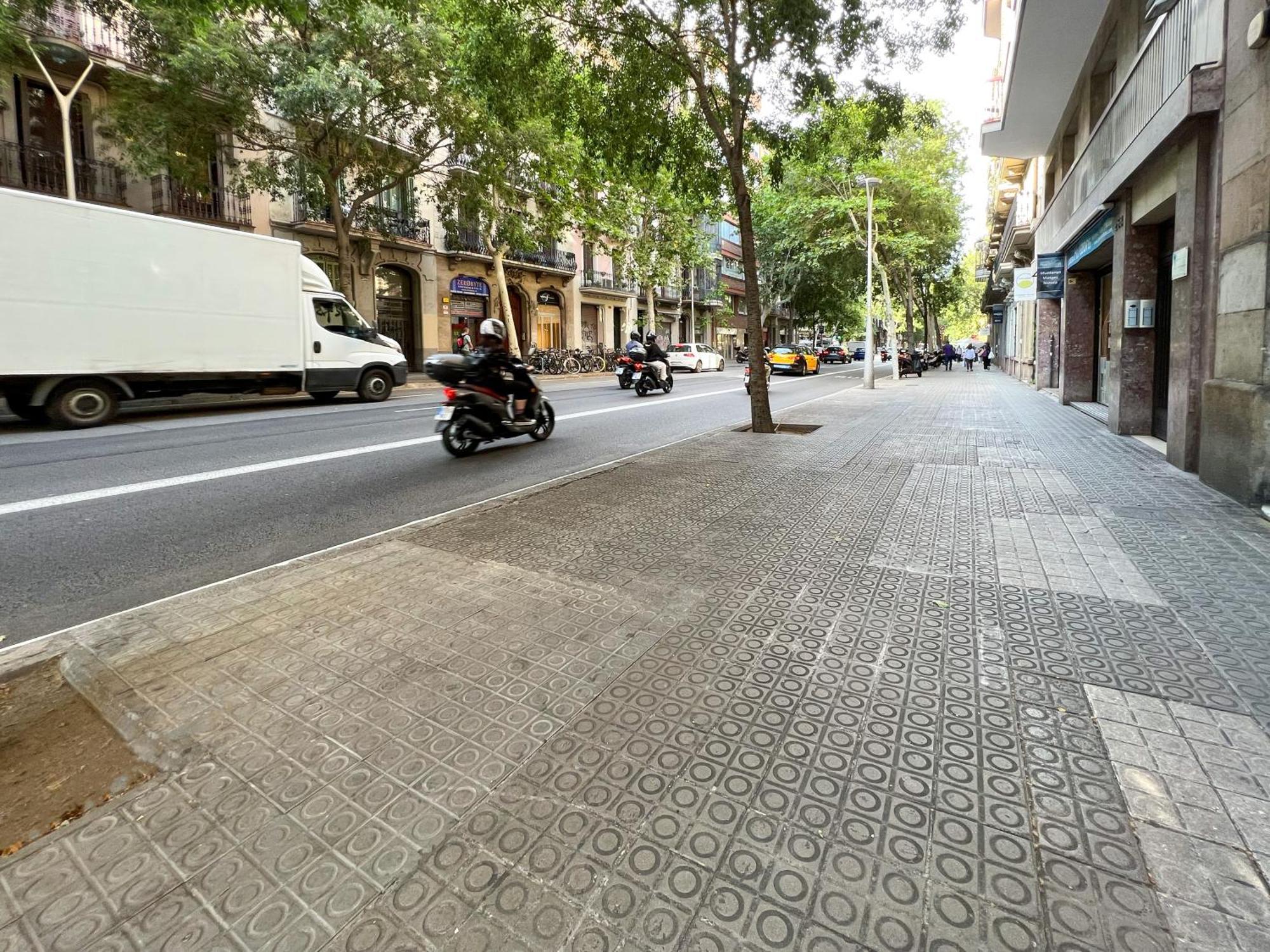 Stay U-Nique Apartments Rossello Barcelona Bagian luar foto